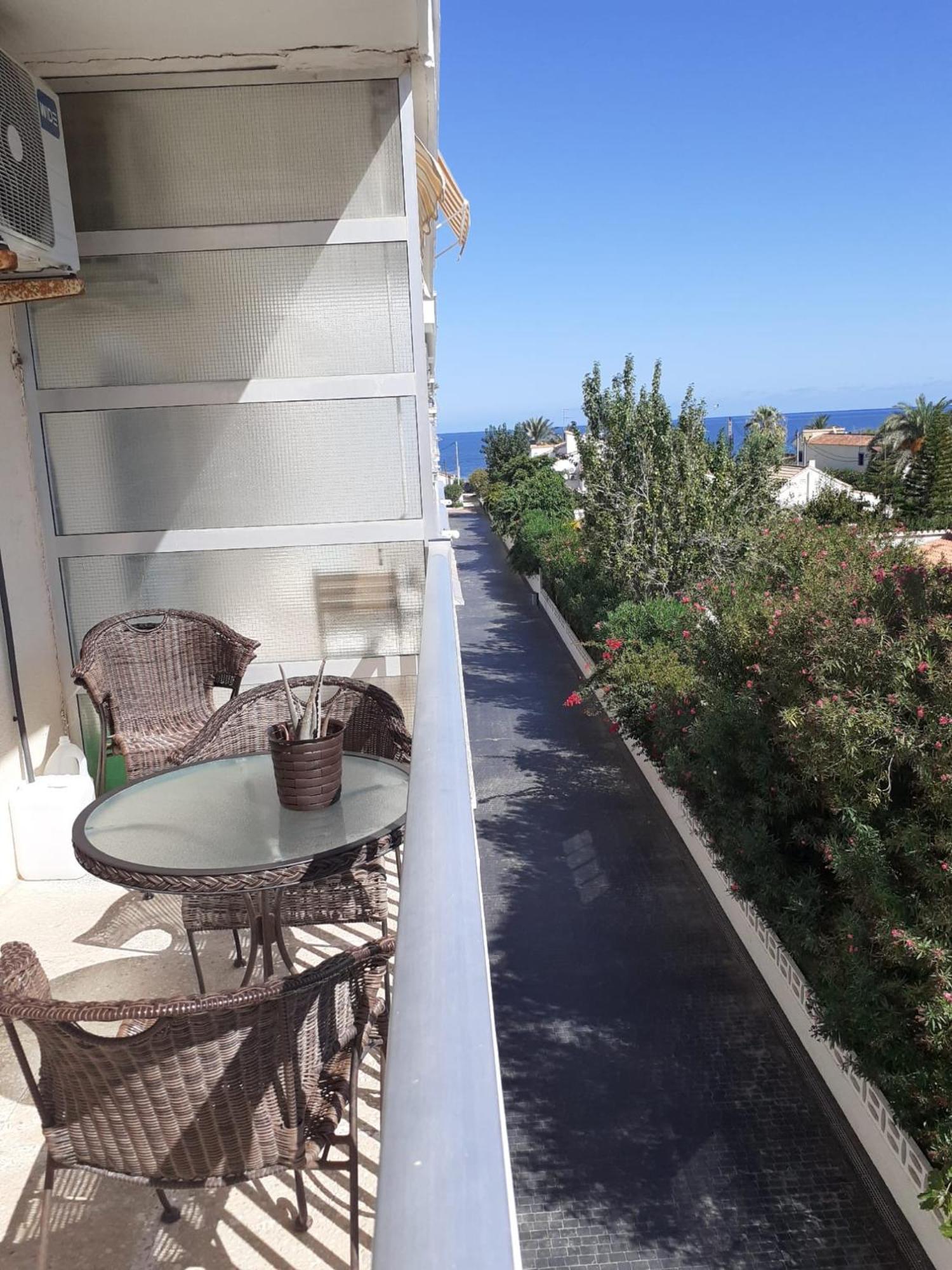 Oasis Apartments Playa Albaranas Дения Экстерьер фото